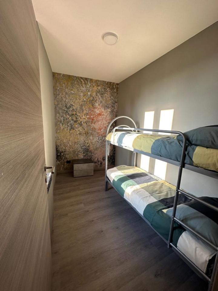Corte Grande Apartment Lipomo Bagian luar foto