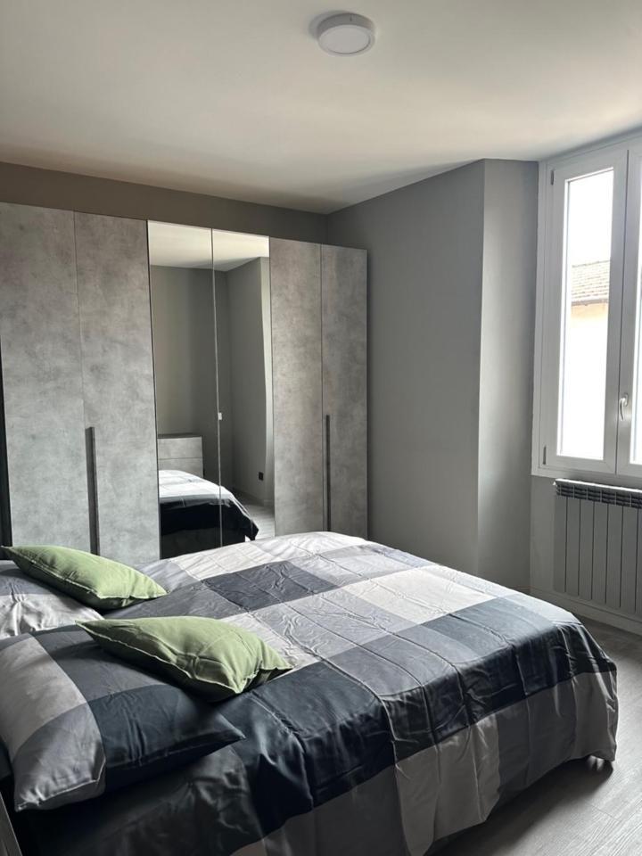 Corte Grande Apartment Lipomo Bagian luar foto